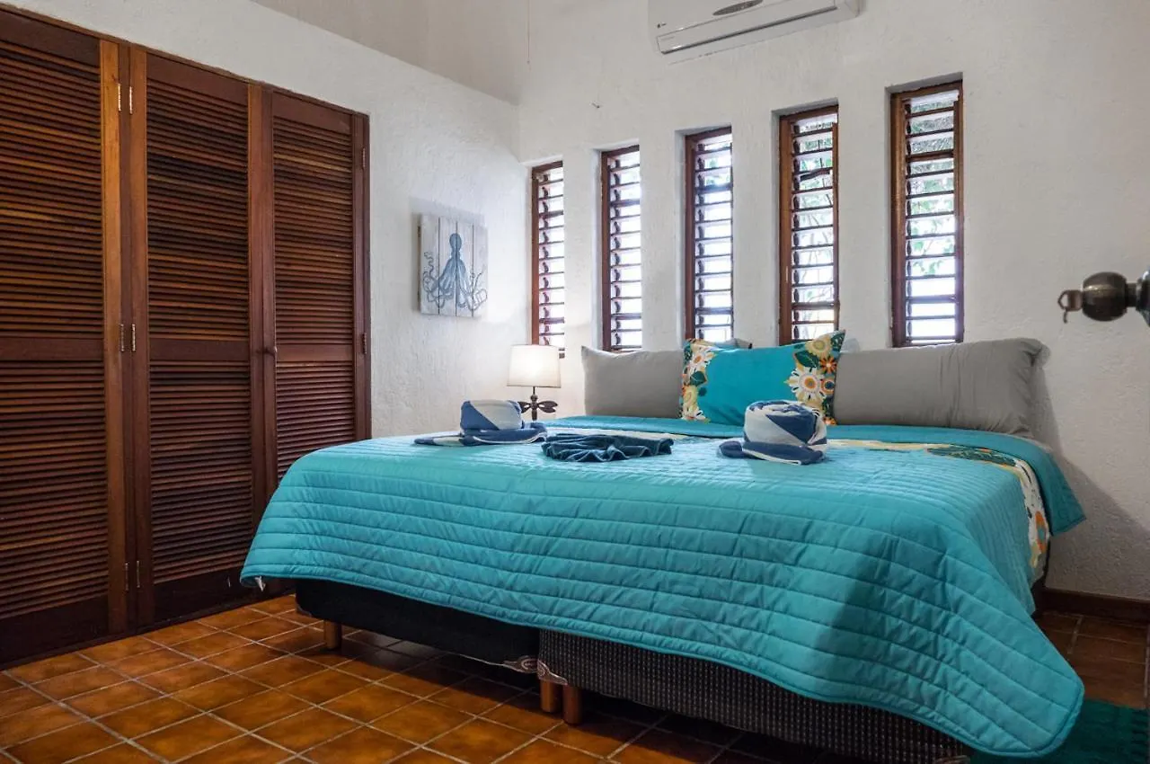 Casita Sunray. 2 King Beds! Pool And Beach Akumal 0*,  Mexico